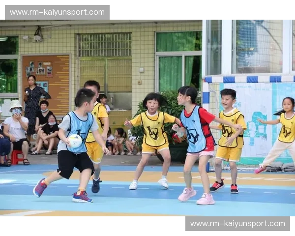 集锦手球:用每一个瞬间点燃热爱 集锦手球:用每一个瞬间点燃热爱