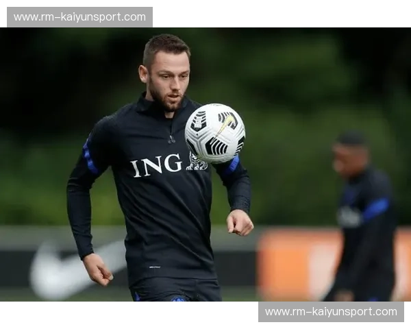 蓝黑霸权的终极试炼：当乌迪内斯在弗留利筑起防线，国米的争冠之路是否会遭遇急刹车？